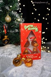 Lees meer over het artikel Kerstballen met whisky of rum: feest in je kerstboom